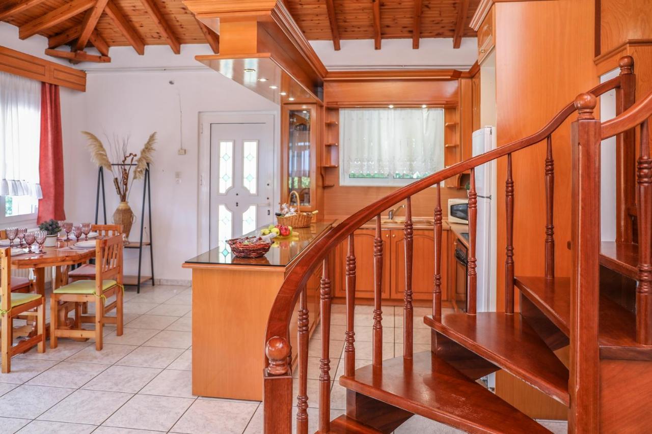Villa Mitzelos Moni Evaggelistrias Luaran gambar