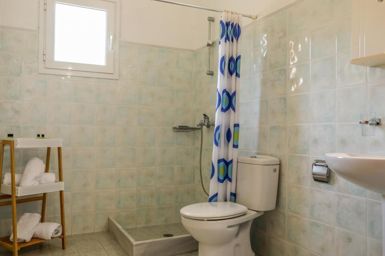 Villa Mitzelos Moni Evaggelistrias Luaran gambar